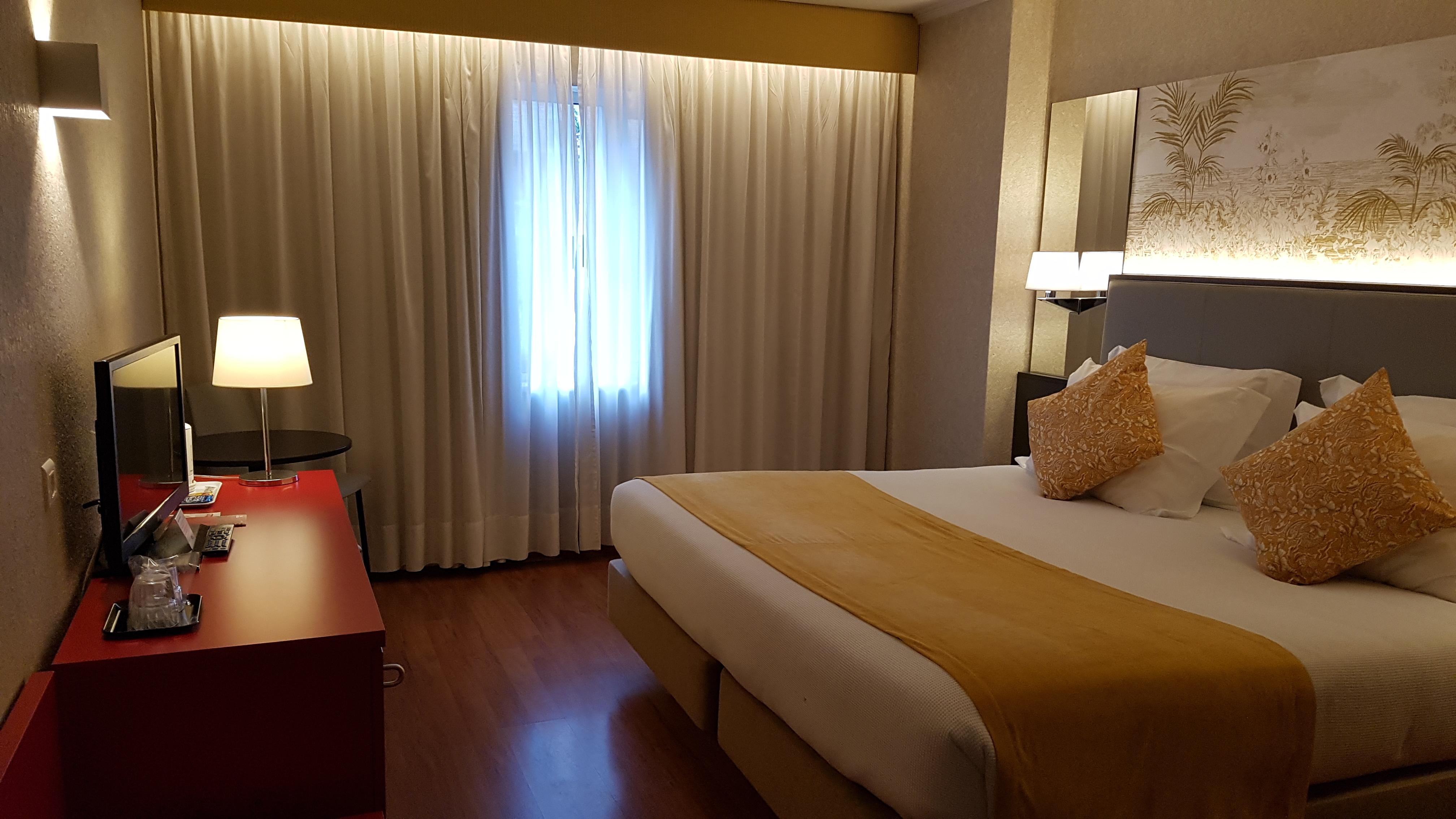 Hotel 3K Madrid Лиссабон Экстерьер фото